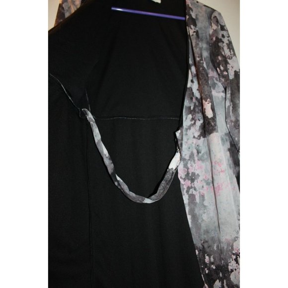 Bar III Floral Abstract Belted Ruffle Design 3/4 Sleeve Women's Dress Size Small - Picture 8 of 14